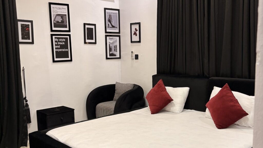 What to Look for When Booking Shortlets in oniru